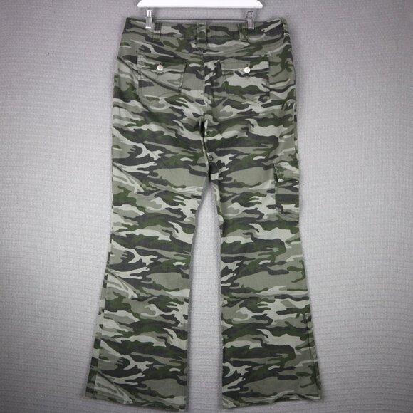 Side Street Y2K Camo Boot Cut Pants Size 15 Vintage - Picture 2 of 8